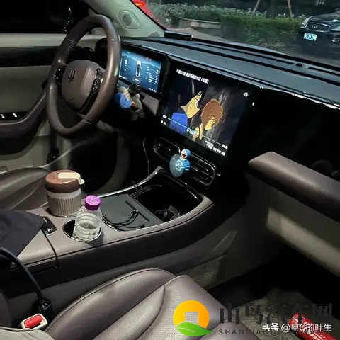 无套网站：数字化购车新体验：揭秘移动应用优势-3