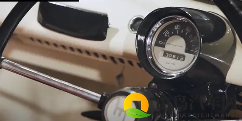 马自达发展史（2）：三蹦子代言人，烧钱、玩转子、浑身狠活-3