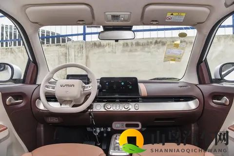 2025 款长安 Lumin 5 款车型配置解析与选购参考-3