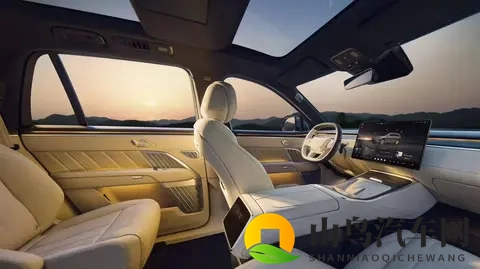 二三十万家庭SUV终极之选：乐道L90凭纯电换电+超大前备舱出圈-3