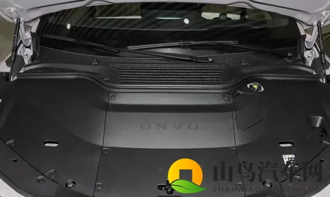 乐道L60 2025款740km长续航版,外观大气,内饰豪华-1