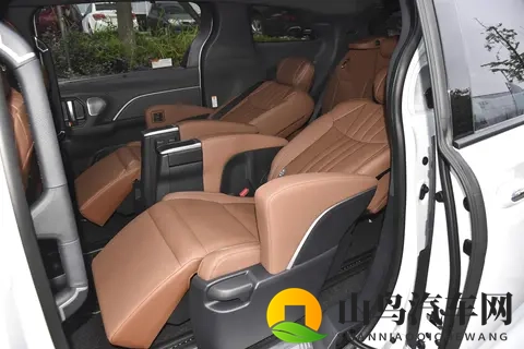 丰田赛那三款核心版本解析：家用MPV如何选更合适-1