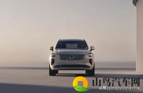沃尔沃憋大招！6389万起新车上市，空间升级碾压同级家用SUV-1