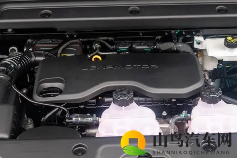 试驾2026款零跑C16：中大型SUV的空间舒适性，15万元就能拥有？-3