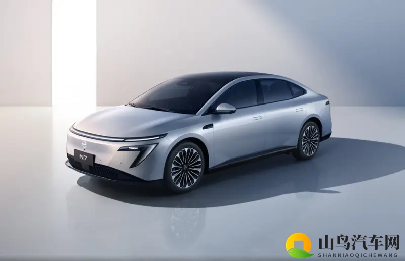 日产又一款新能源即将上市，定位B级车，采用插混动力-1