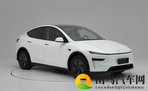 特斯拉Model Y长续航版震撼上市，续航达821公里-1