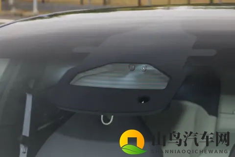 阿维塔12四激光版上市:售价2599万起, 30万级新能源车的诚意之选-1