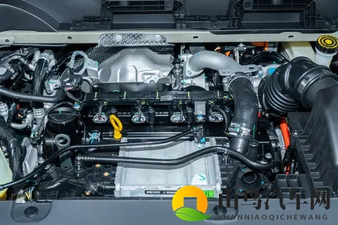 15万级5座车，大空间、高舒适，东风奕派eπ008适合家庭-3