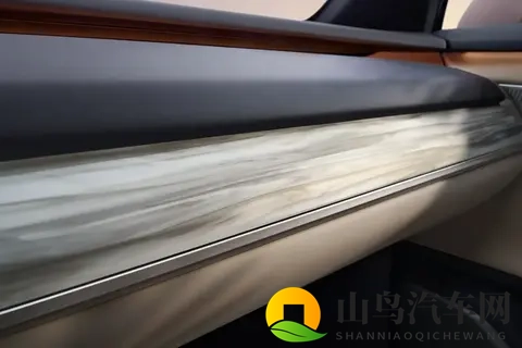 试驾乐道L60：空间、能耗、补能、保值，20-30万级纯电SUV黑马！-1