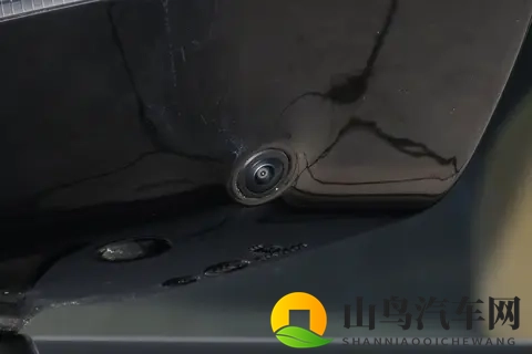 领克09 2026 款 四驱探索版 Ultra:20T 动力四驱性能与配置升级解读-1