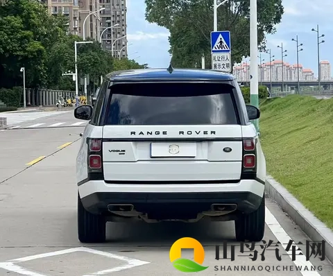 92万多拿下路虎揽胜，22款加长版，这气场谁顶得住？-2