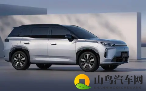 12 万,1240km 续航 ,埃安刚发布这全新车型,又不愁卖了!-3