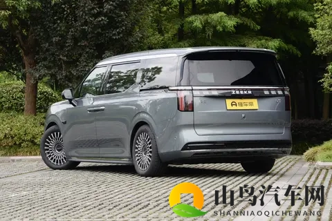 别乱买！给家人双十一的礼物，是极氪009这样的好车-1