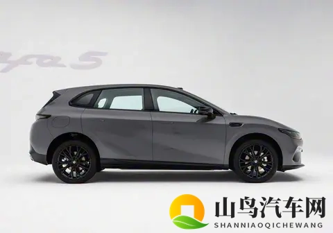 1058万元起,全新零跑lafa5开启预售,配激光雷达_续航最高605km-2