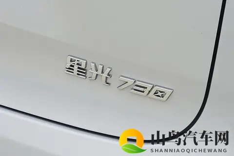 768 万起就能买!全能舒享大7座MPV星光730真的好开又好坐-2