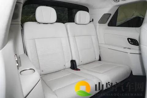 深蓝S09 对比领克900，5 个实用维度说透哪款更省心-3