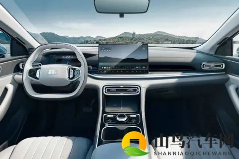 轴距大过秦L DM，价格比肩秦PLUS DM！吉利银河星耀6如何选购？-3