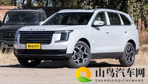 捷途X70L：20T+8AT，七座布局，家用选它准没错！-3