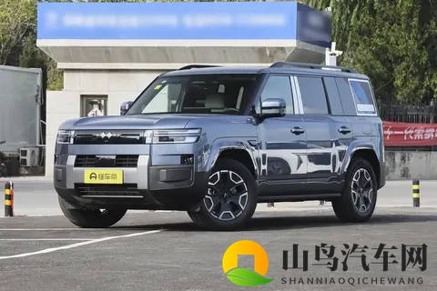 比亚迪又出爆款!科技大空间SUV,方程豹钛7实力如何?-3