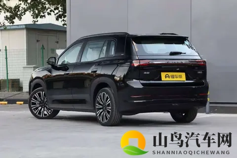 试驾埃安i60高功纯电版：空间智能拉满，10万级纯电惊喜-2