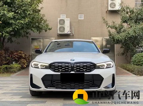 20万出头，拿下准新一手宝马3系曜夜，圆你蓝天白云梦？-3