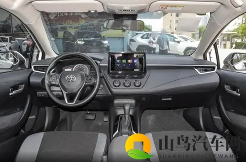 丰田卡罗拉导购手册，优惠后818万起，6款车型怎么选-3