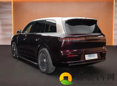 华为智选车再添猛将!全新SUV搭载鸿蒙40,续航超1200公里-3