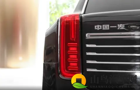 真国产豪华,这车也有钱未必能买到,气场比“劳斯”还强-1