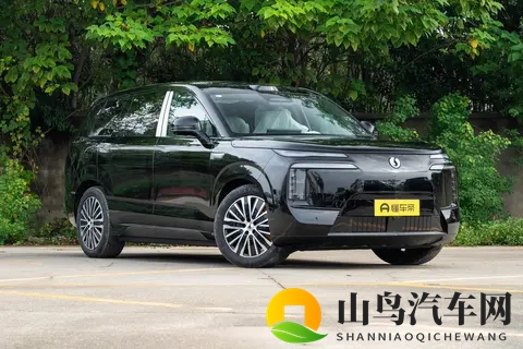 30万级6座SUV新选择！腾势N8L DM上市，配20T插混+6座布局-1