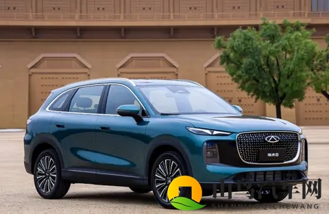 开出去是SUV,停下来是家庭套房!第五代瑞虎8太会了-1