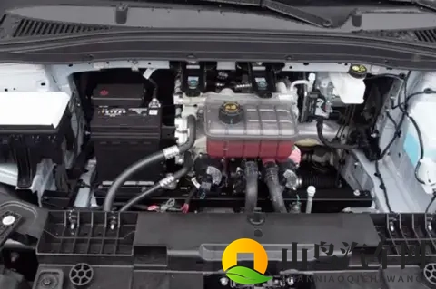 5.2米三排座，个个都是大块头，20万入手的旗舰SUV-1