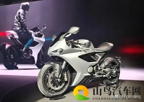 米兰车展丨1200cc V4 206匹，英伦超级仿赛，诺顿Manx R高调回归-2