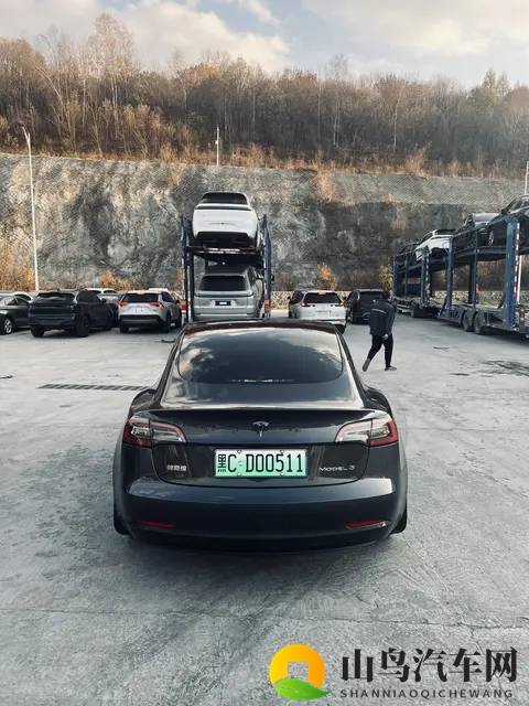 11万多体验56秒加速!21款特斯拉Model3代步值不值?-1