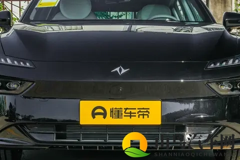 增程、纯电、四驱版本可选,新增激光雷达,试驾东风奕派eπ007+-1