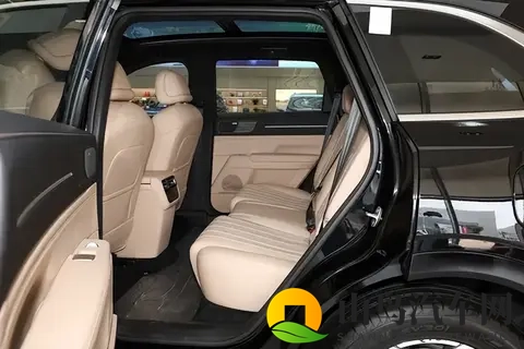 深度试驾这款旅行小房车：为什么越来越多人叫它“旅行小房车”？-1