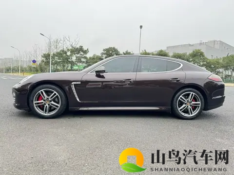 15万多圆梦保时捷！2013款Panamera，感受速度与激情-1