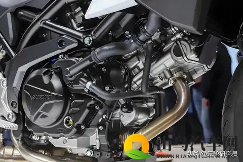 摩旅新手必看!SV-7GX的5个关键配置解析-1