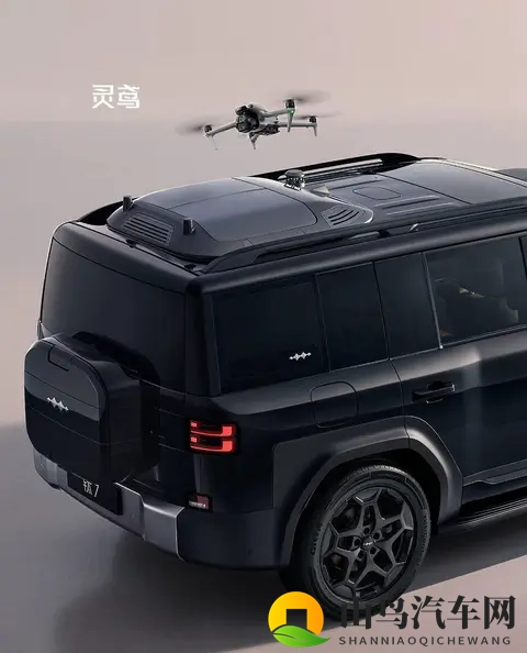 20万的SUV，竟然把婴儿车都装下了？这车买得值-3