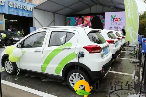 京东国民好车上市，10万元内唯一换电车，7819万元竞拍者已悔拍！-1