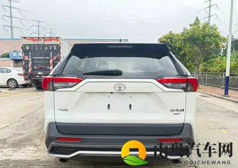 月销量涨到23213台！RAV4 荣放降到1248万，事实证明：降价很有效-1