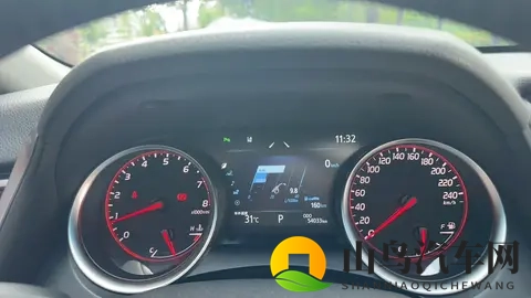 12万多拿下准新丰田凯美瑞，家用代步好选择！-3