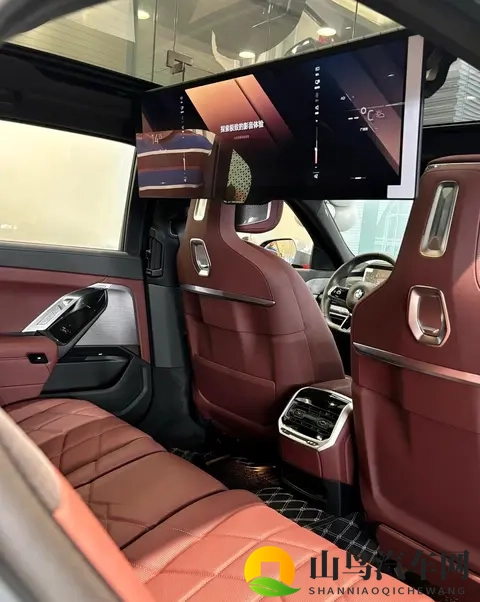 2026款宝马7系：919万起！取消手势控制，但全车隔音免费了？-3