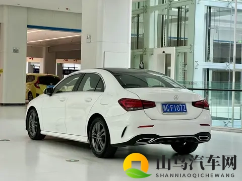 20款奔驰A级，75万公里，10万出头，都市丽人的精致之选？-2