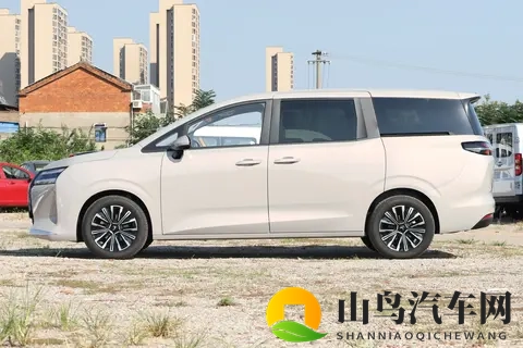 一车三动力，好开又好坐的星光730才是“真”全能舒享大7座-2