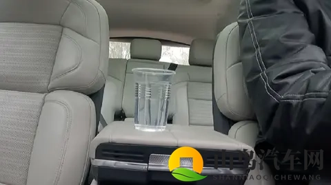 小时候大炕上的性满足:汽车生活:驾驭之美,满足无限-1