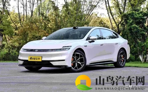 长安启源A06上市，激光雷达下放，10万出头真能玩高阶智驾？-3