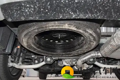 家用SUV怎么选？新帕里斯帝空间油耗全体验，带来哪些惊喜？-2