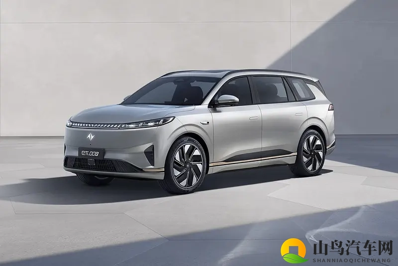 16.99万元起售，2026款eπ008五座版前景如何？-1