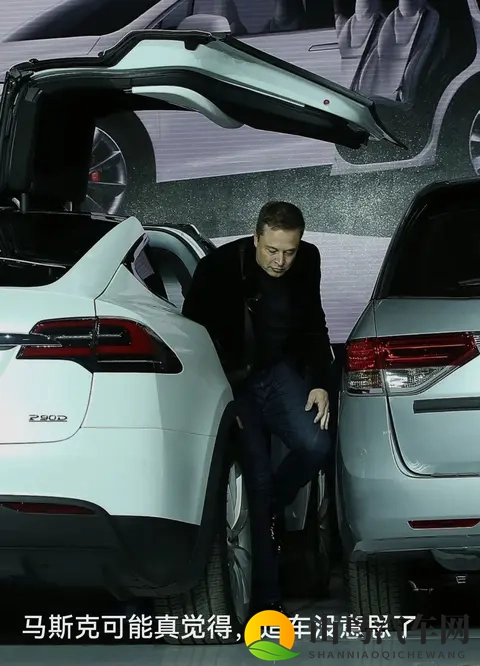 马斯克不想“只造车”了？单靠卖车撑不动增长，他早藏了这些后手-1