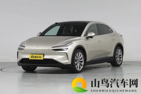 中型纯电SUV市场络绎不绝,一步到位的乐道L60的产品力可长期家用-3